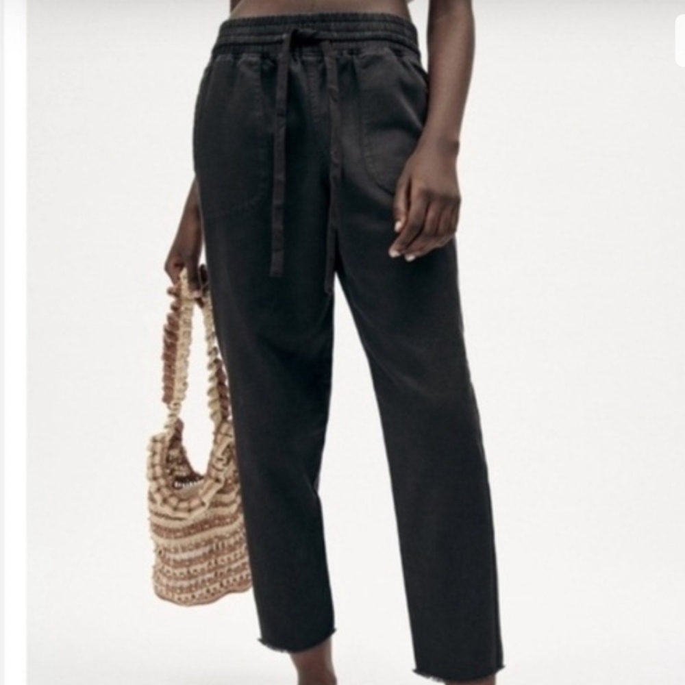Zara The Raw Hem Jogger SzM NWT